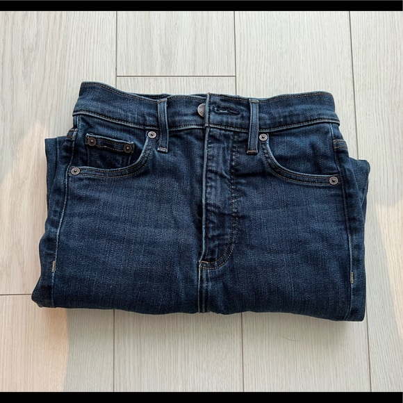 Aritzia Denim Forum the Lola high risk skinny crop jeans size 24 - Picture 4 of 8